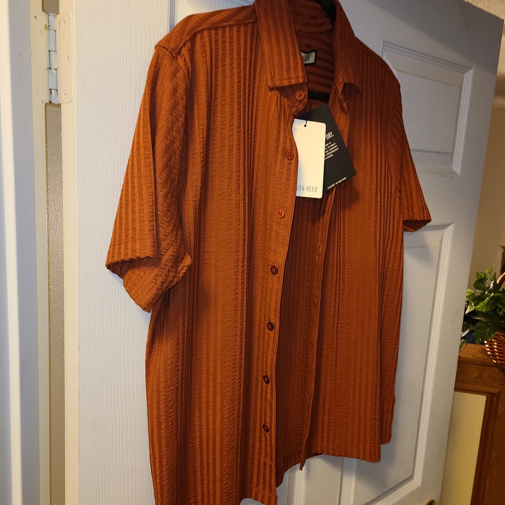 Men's Burnt Orange Casual Button Down Shirt Size S